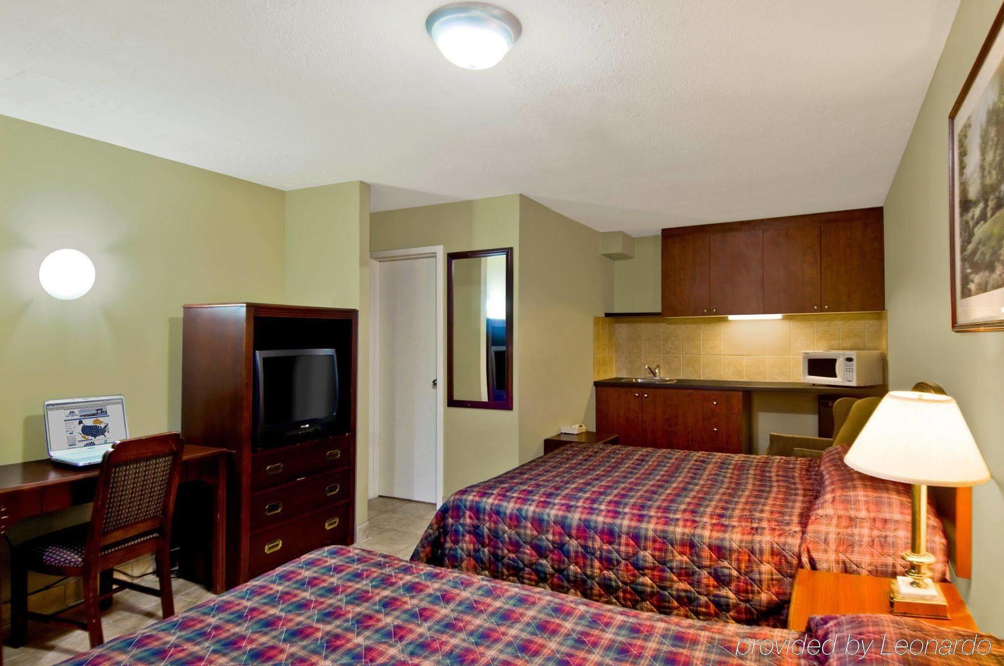 Burlington Inn エクステリア 写真